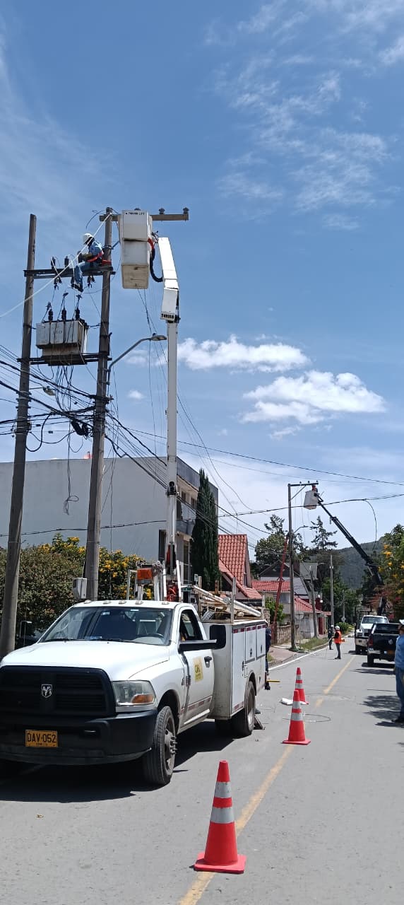Estadio El Sol de Sogamoso - Equipos eléctricos